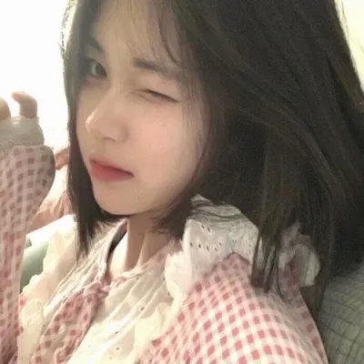 活在暗下